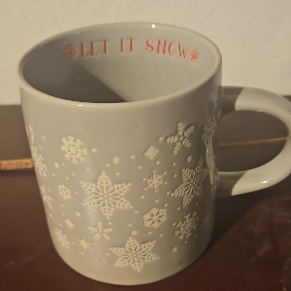 Place & Time Other - PLACE&TIME Gray Ceramic Coffee Mug-White Snowflake Pattern-Inside "LET IT SNOW"